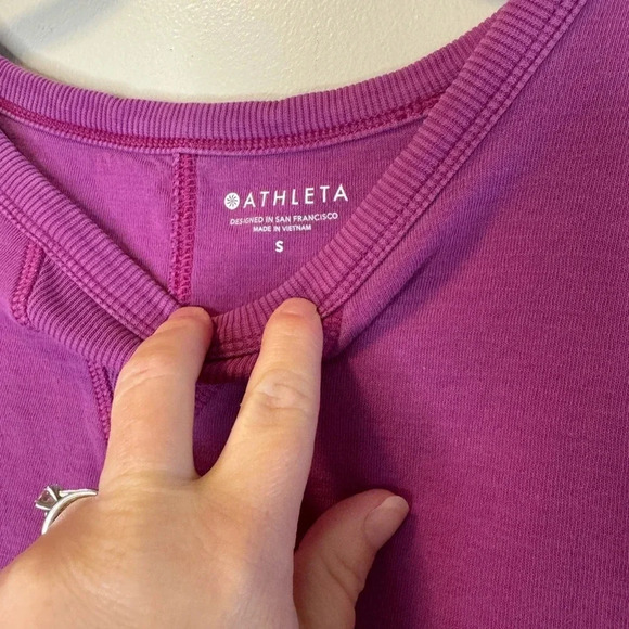 Athleta Modern Sundown Sweatshirt Tee - Picture 4 of 6